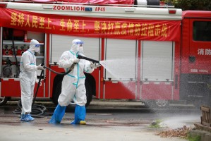全国中高风险地区降至个位数.全国中高风险地区降级