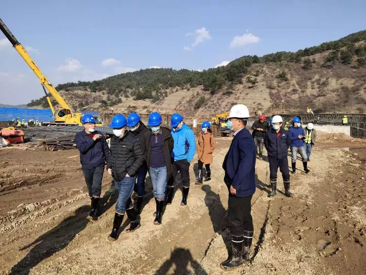 大连8天215人感染〃大连8天215人感染多人为大学生-第2张图片