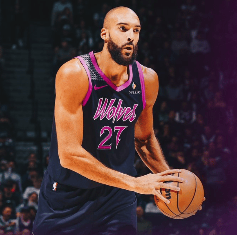 “nba第三例新冠确诊	” nba新冠感染人员？-第2张图片