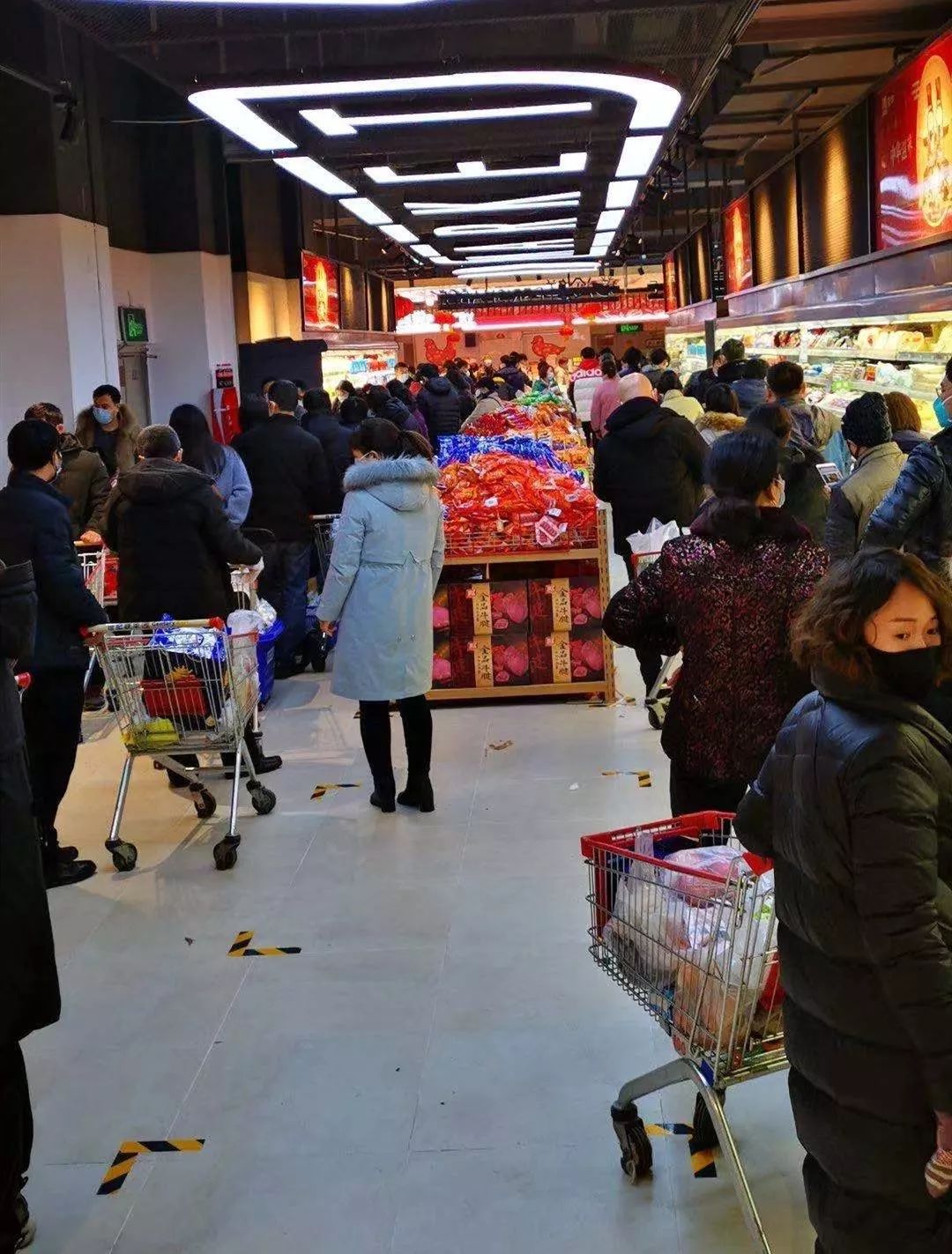 郑州疫情封锁令,郑州疫情封闭管理-第2张图片