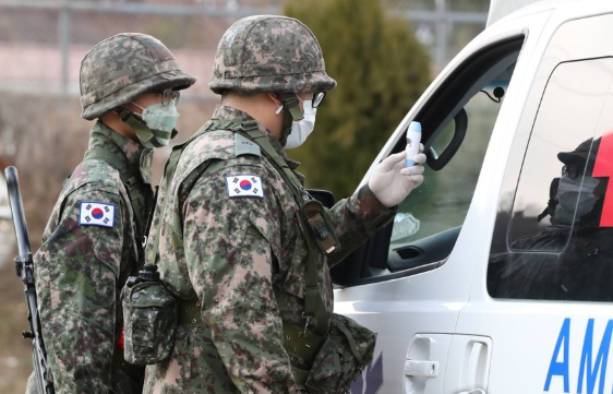 韩国现双重感染病例〃韩国确诊病例突破7千-第3张图片
